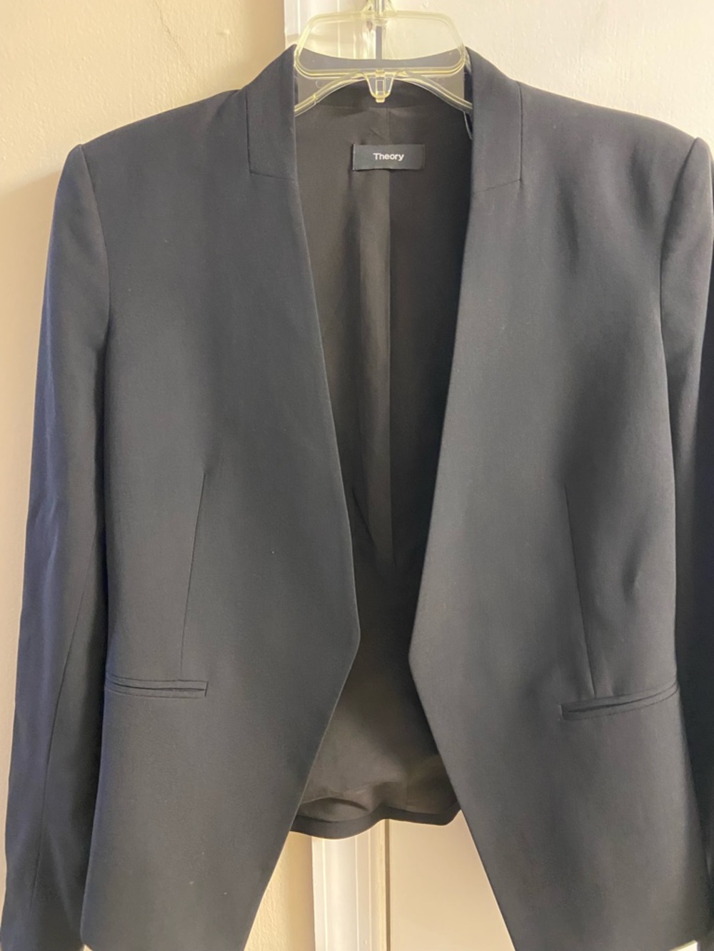 Theory Lanai blazer black virgin wool Sz 8 - Picture 6 of 9